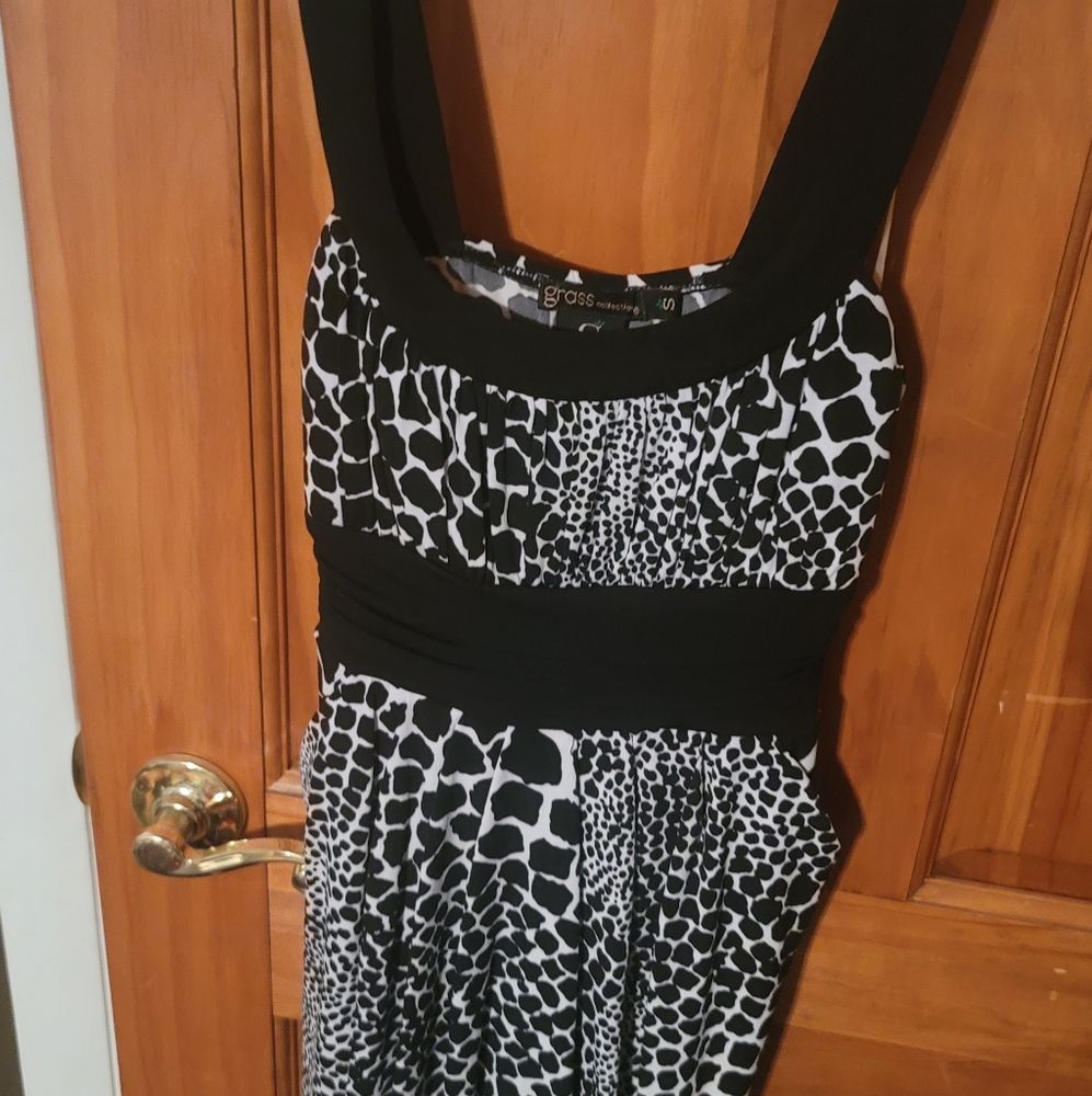 Grass brand Black and White Dress